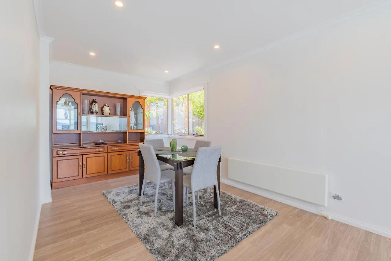 Nature & Relax House, Panoramic Sea View, Free Parking 37 Hobart